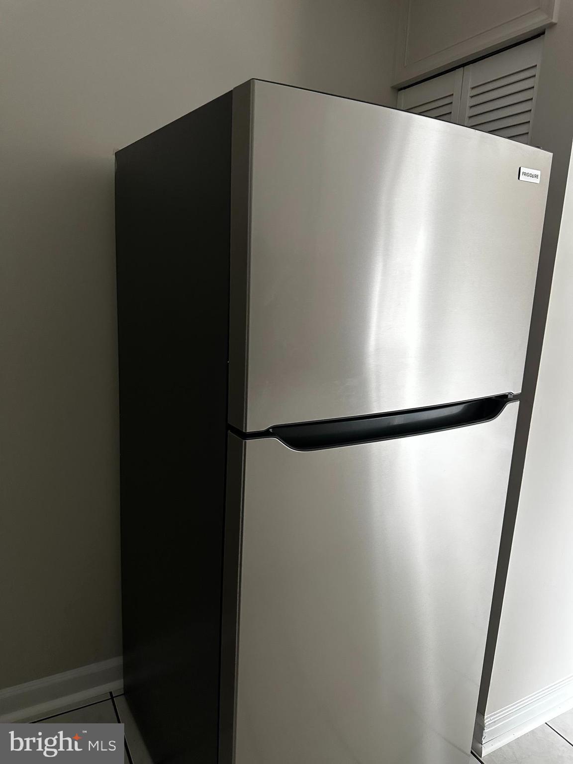 CENTRAL PARK TOWNHOMES - Residential Lease