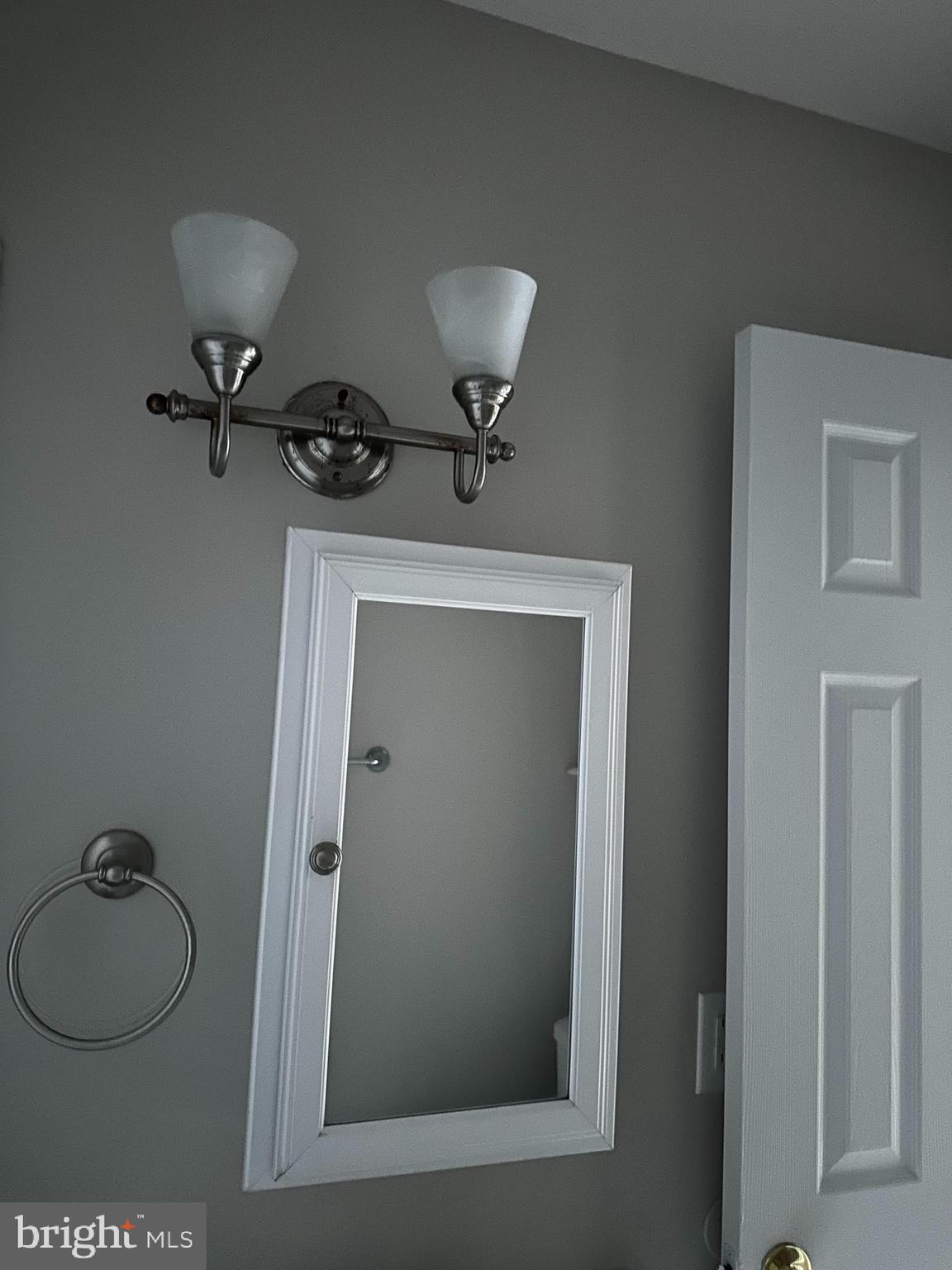 CENTRAL PARK TOWNHOMES - Residential Lease