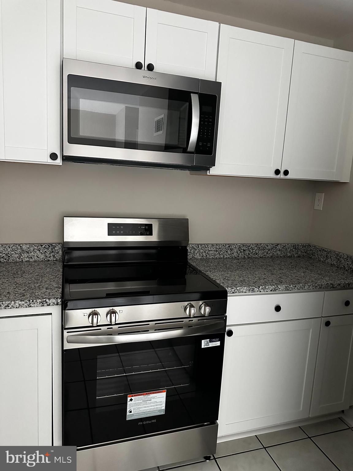 CENTRAL PARK TOWNHOMES - Residential Lease