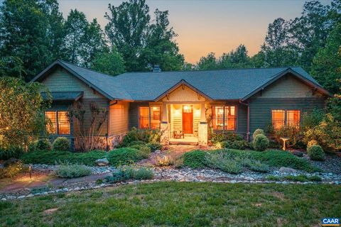 Homes For Sale - 895 Langdon Woods Dr Dr<br/> DYKE, VA 22935