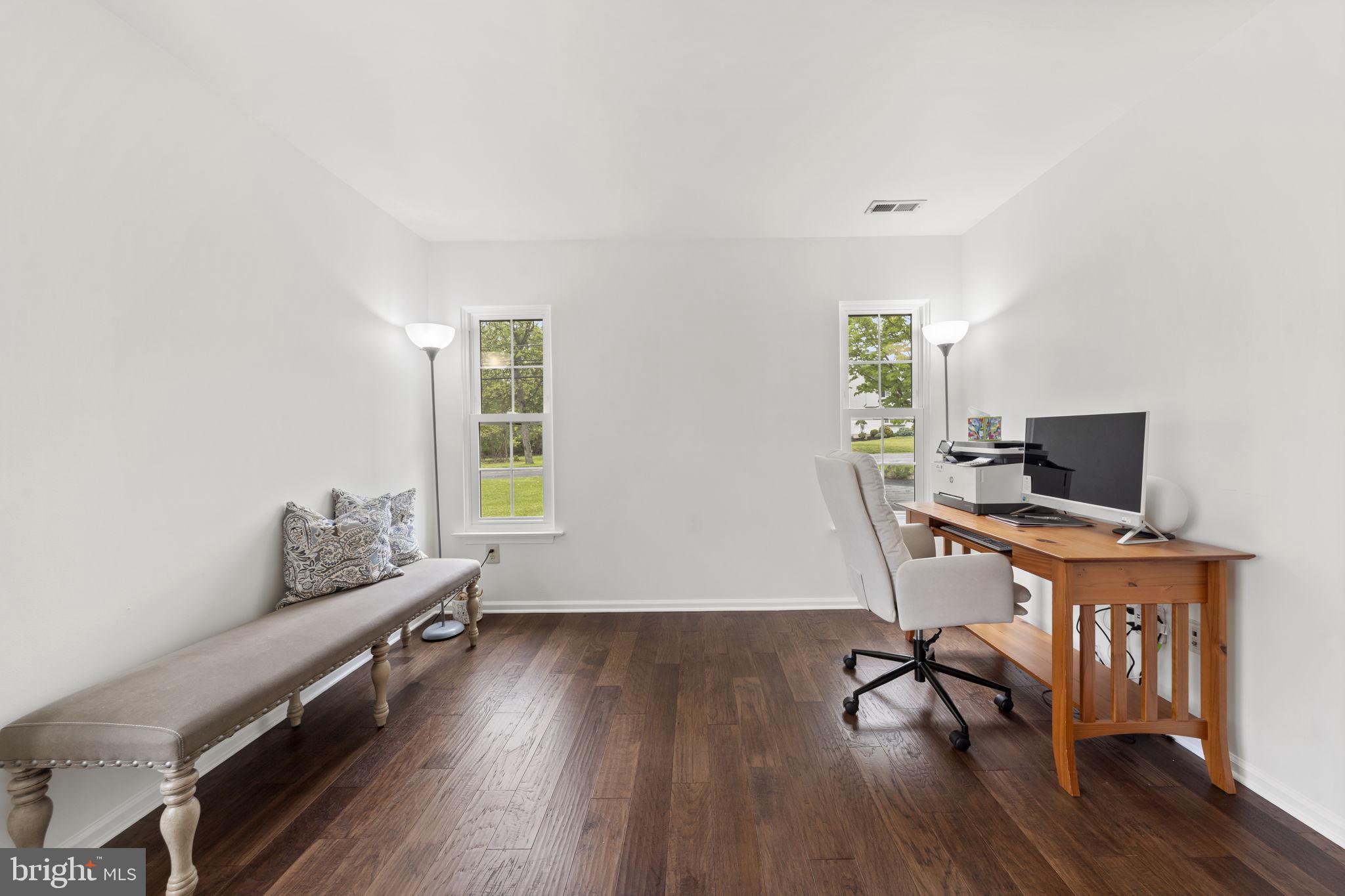 FAIRWAYS - Residential