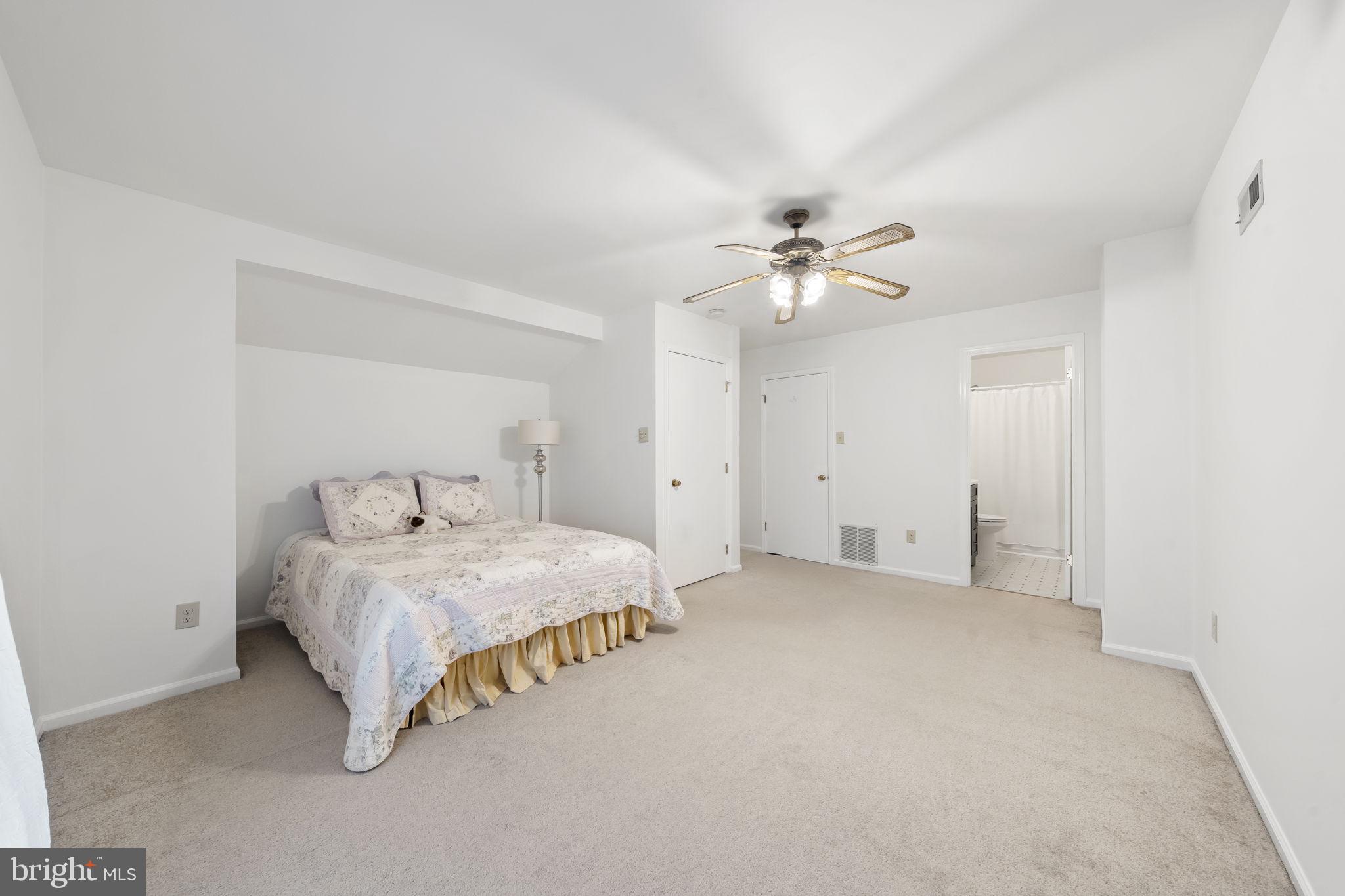 FAIRWAYS - Residential