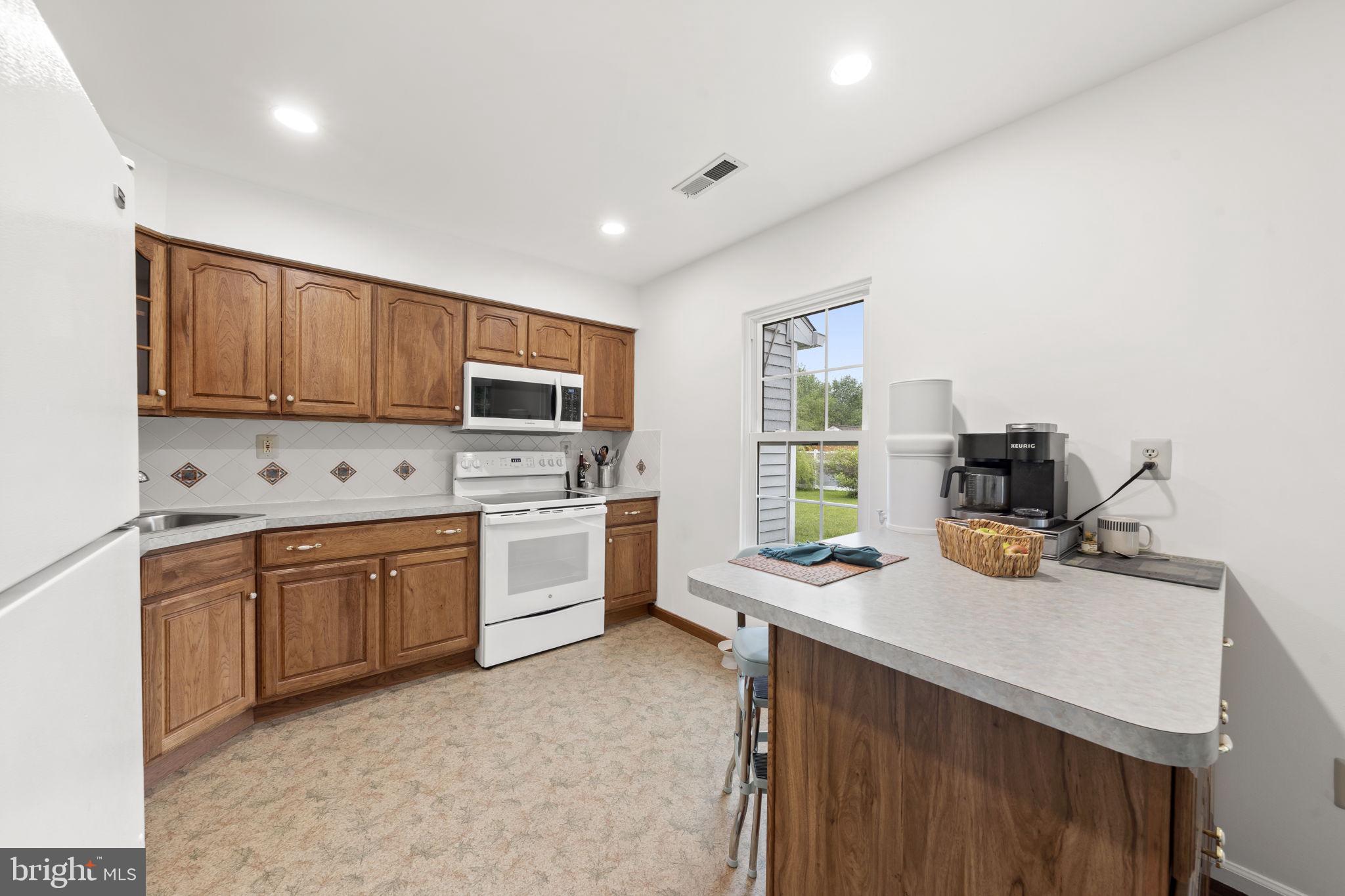 FAIRWAYS - Residential