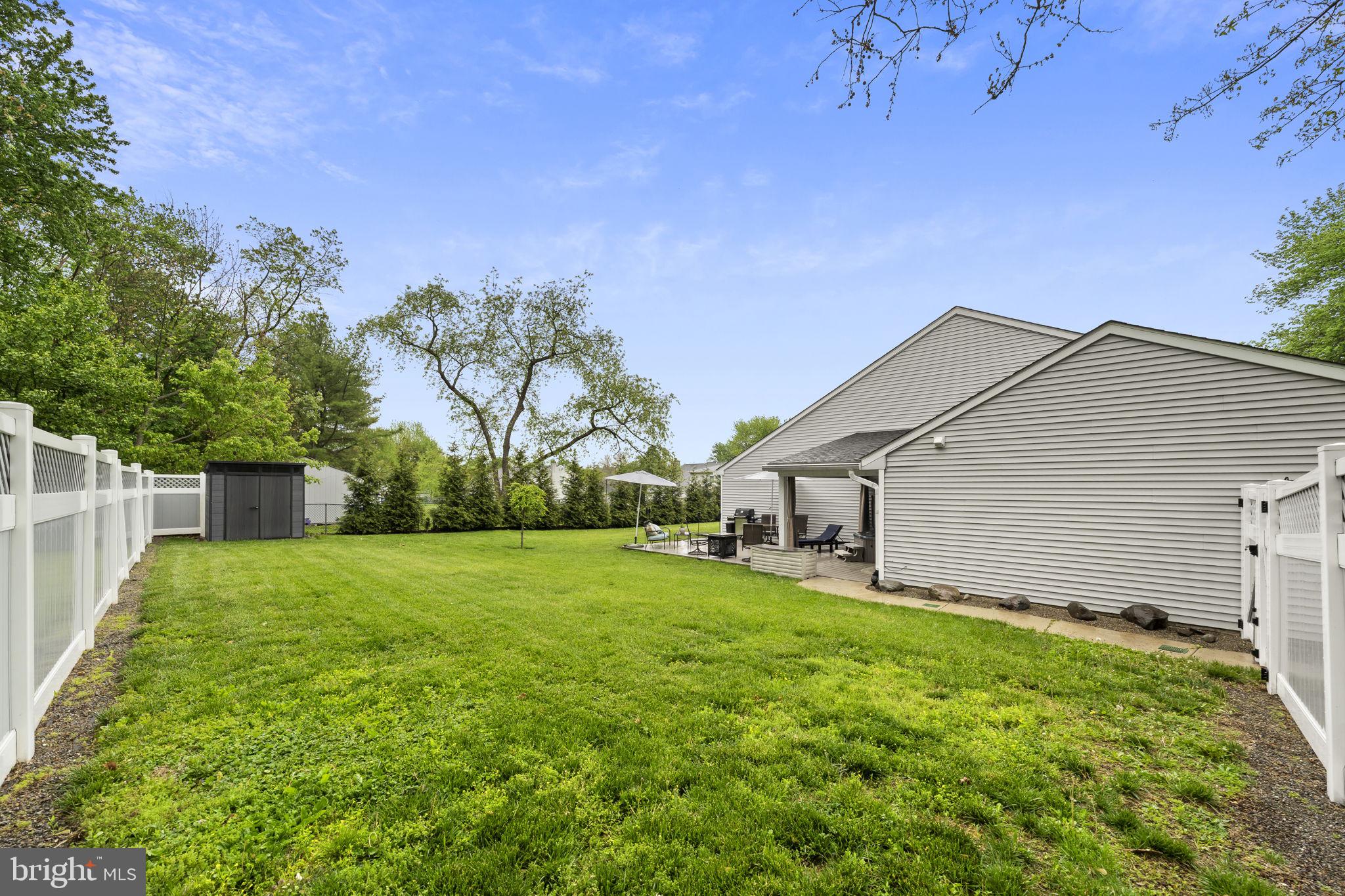FAIRWAYS - Residential