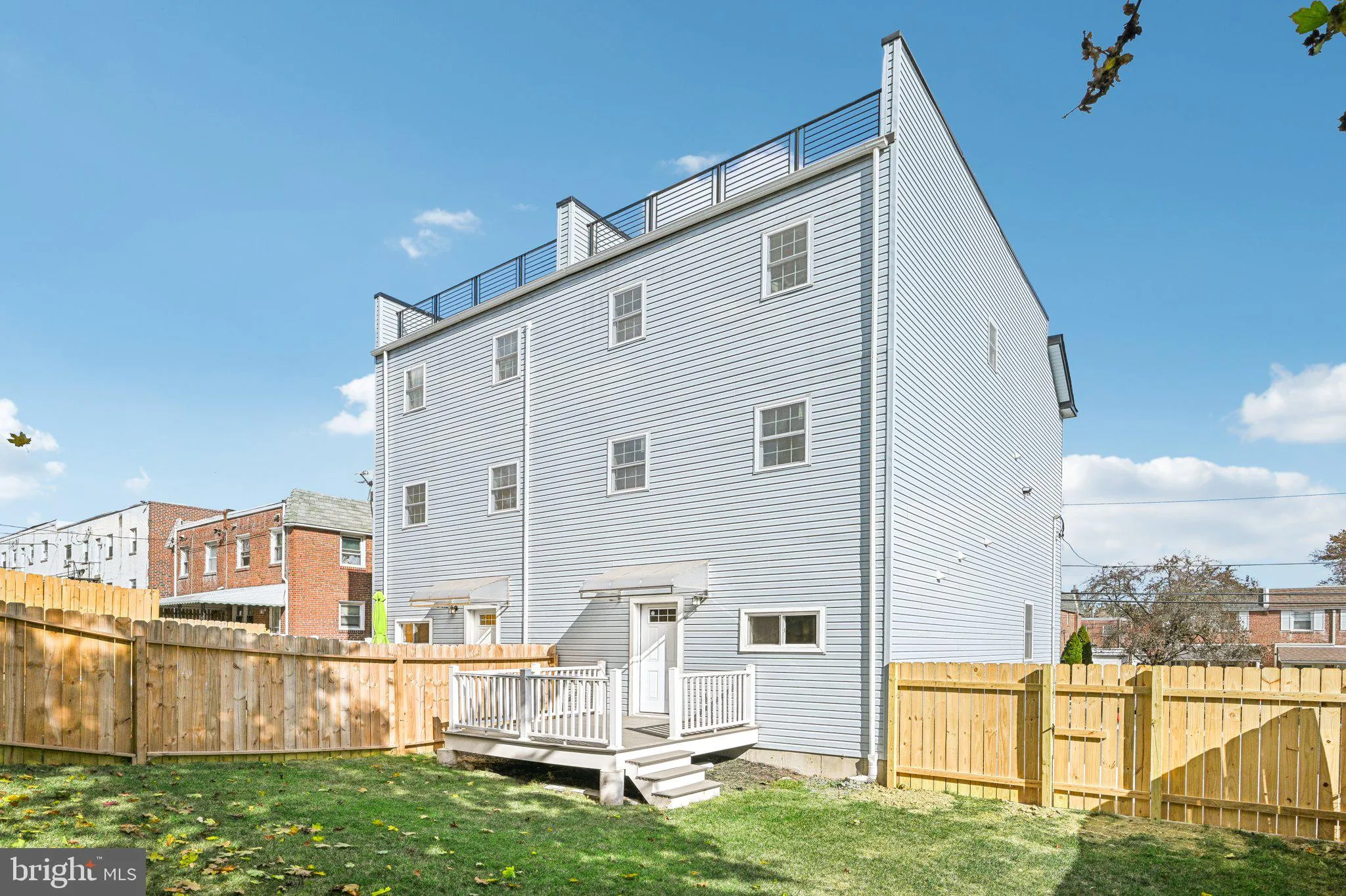 Havertown, Pennsylvania 19083, United States, 4 Bedrooms Bedrooms, ,4 BathroomsBathrooms,Residential,Pending,35269