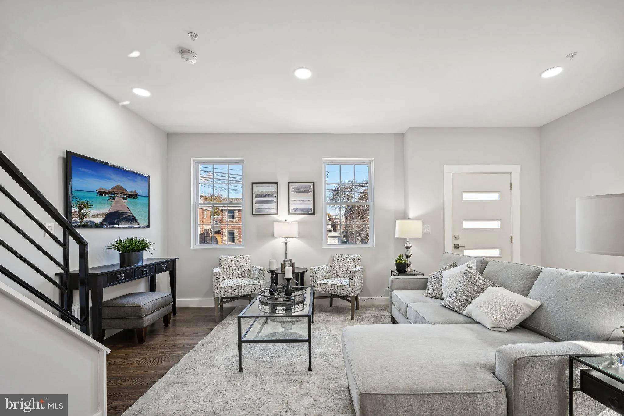 Havertown, Pennsylvania 19083, United States, 4 Bedrooms Bedrooms, ,4 BathroomsBathrooms,Residential,Pending,35269