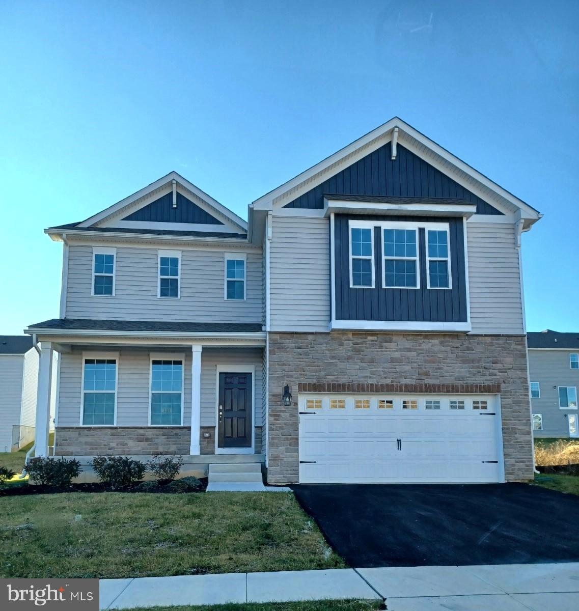 102 WINDING ROAD