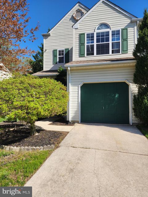 922 GLACKENS LANE WILMINGTON DE 19808