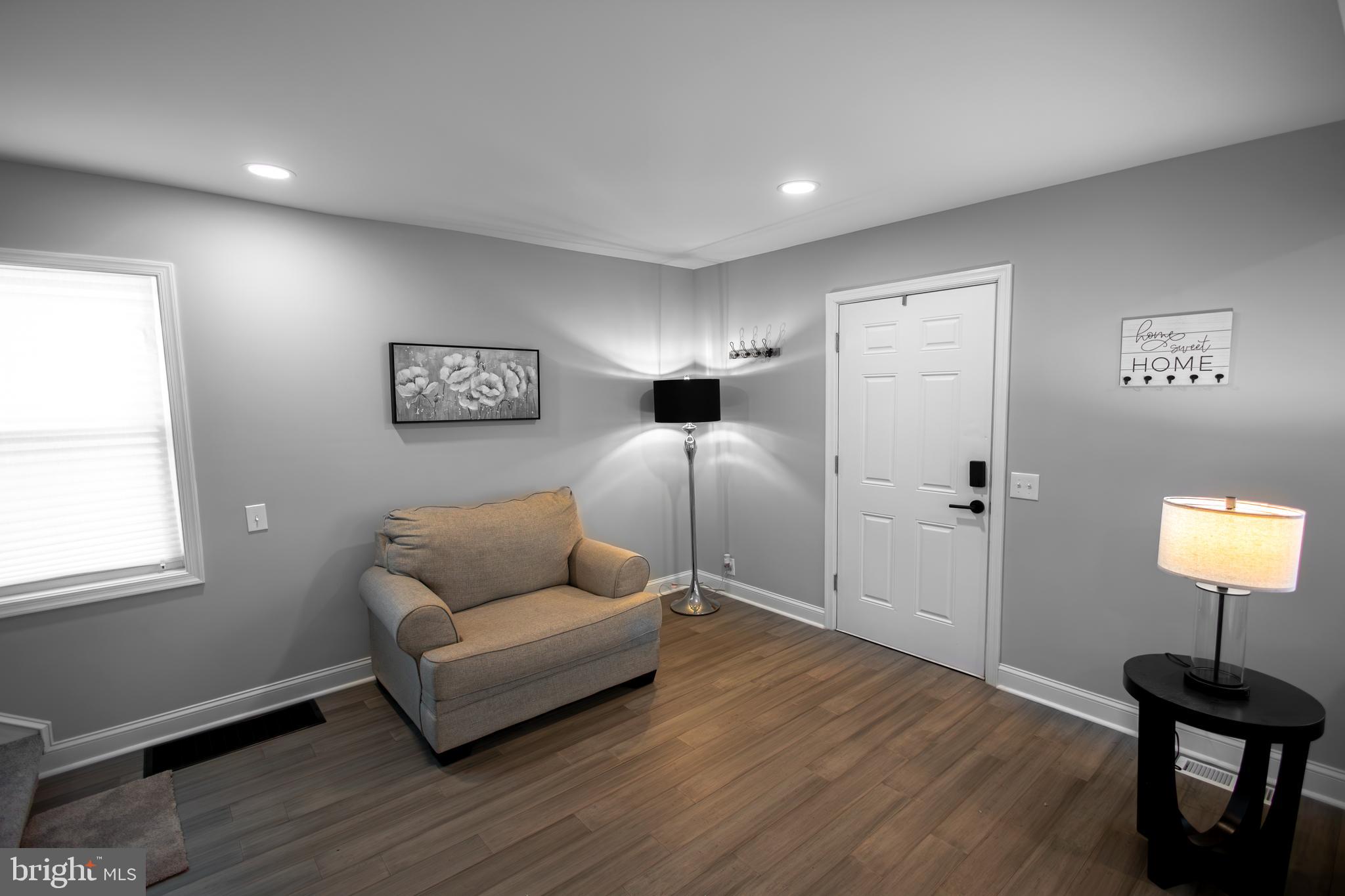 EDGEMERE/SPARROWS POINT - Residential