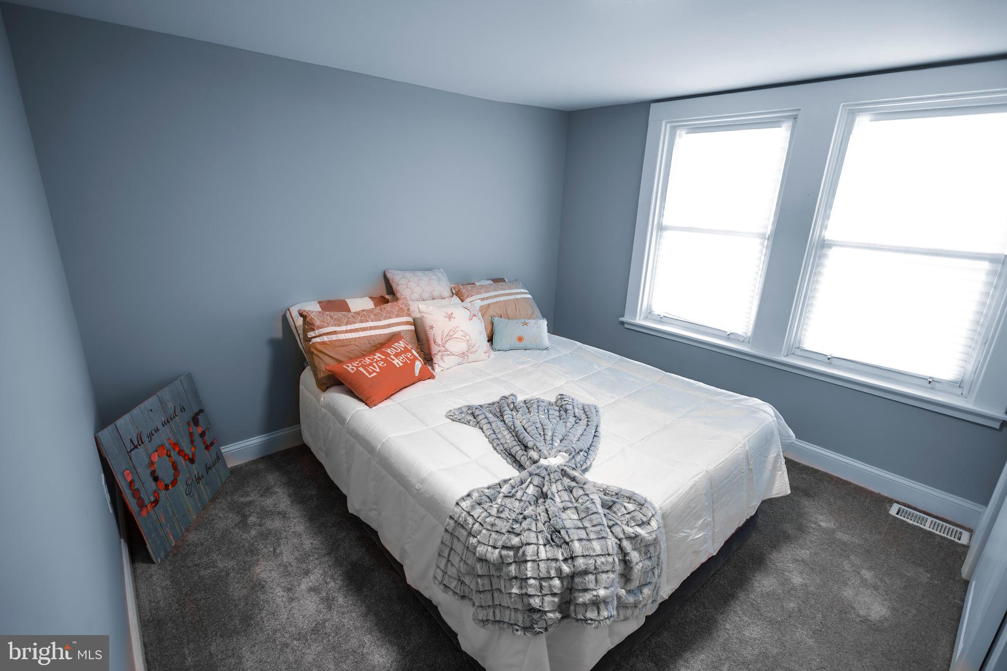 EDGEMERE/SPARROWS POINT - Residential