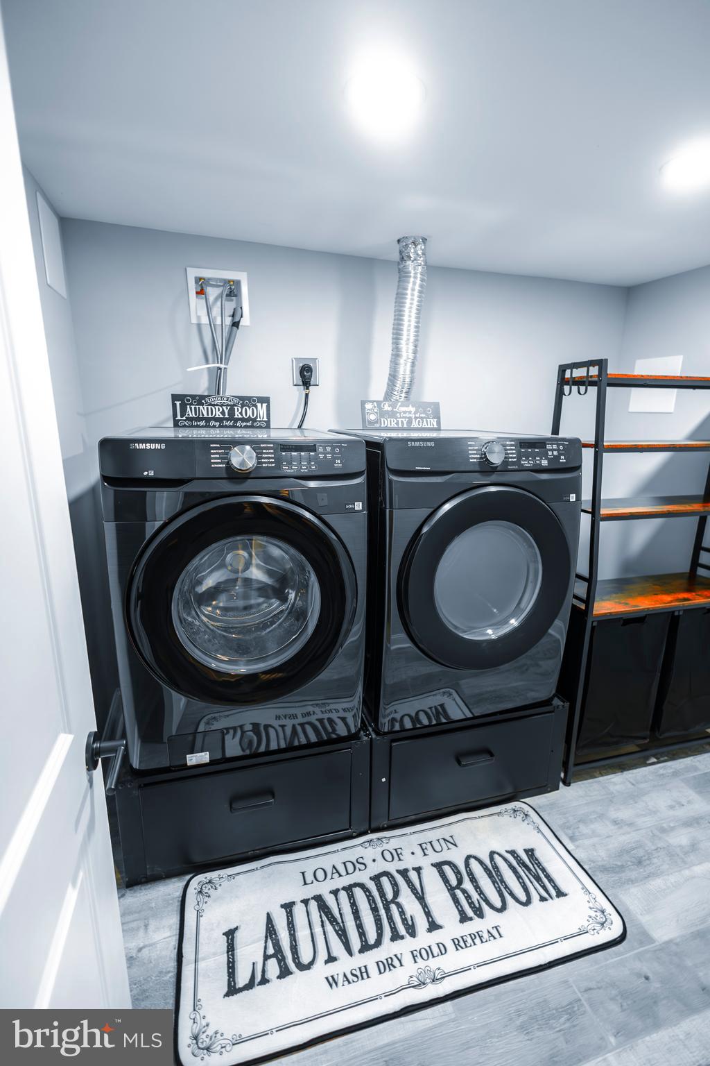 EDGEMERE/SPARROWS POINT - Residential