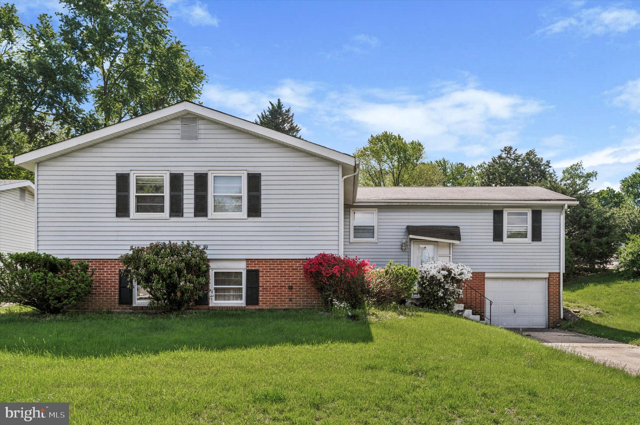 ARUNDEL - Residential