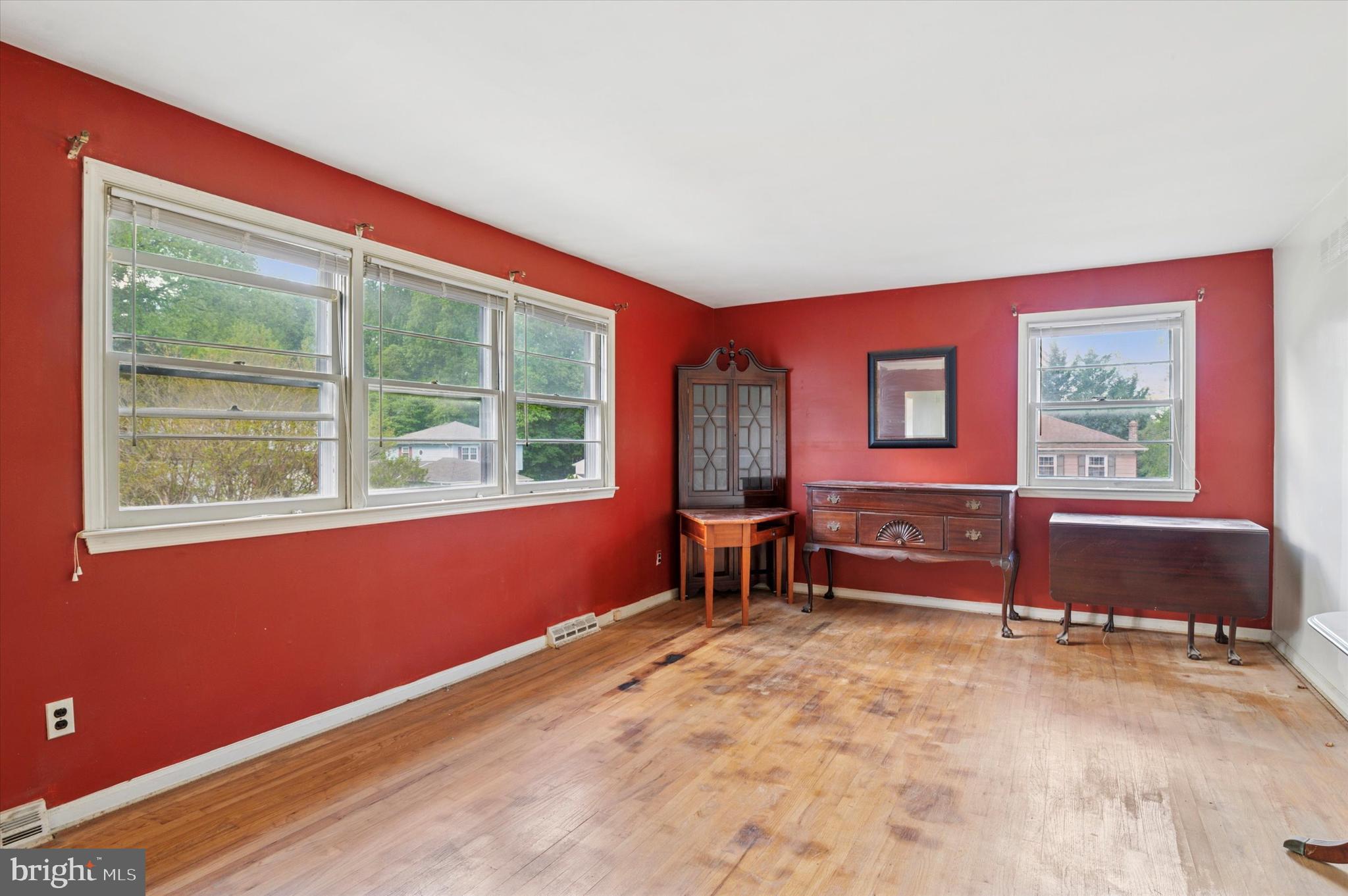 ARUNDEL - Residential