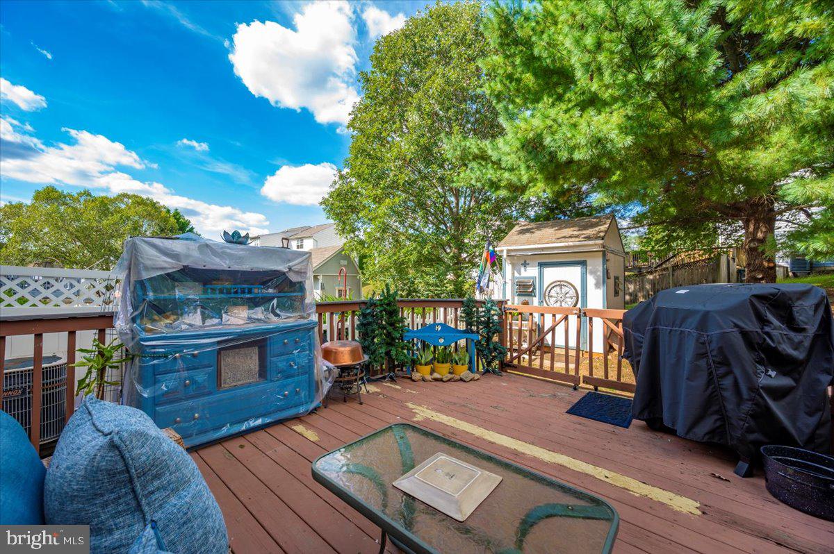 PINEY RIDGE VILLAGE - Residential