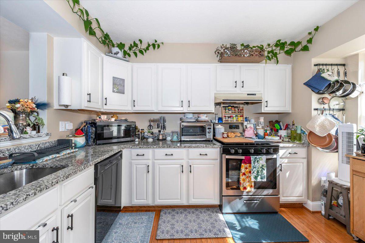 PINEY RIDGE VILLAGE - Residential