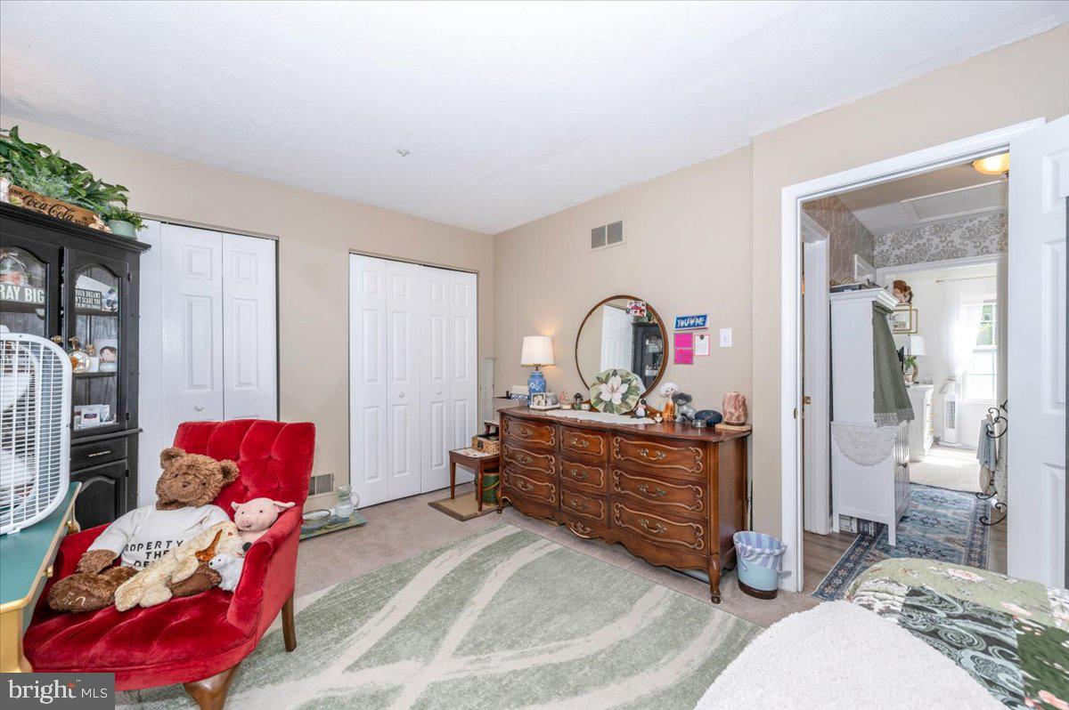 PINEY RIDGE VILLAGE - Residential