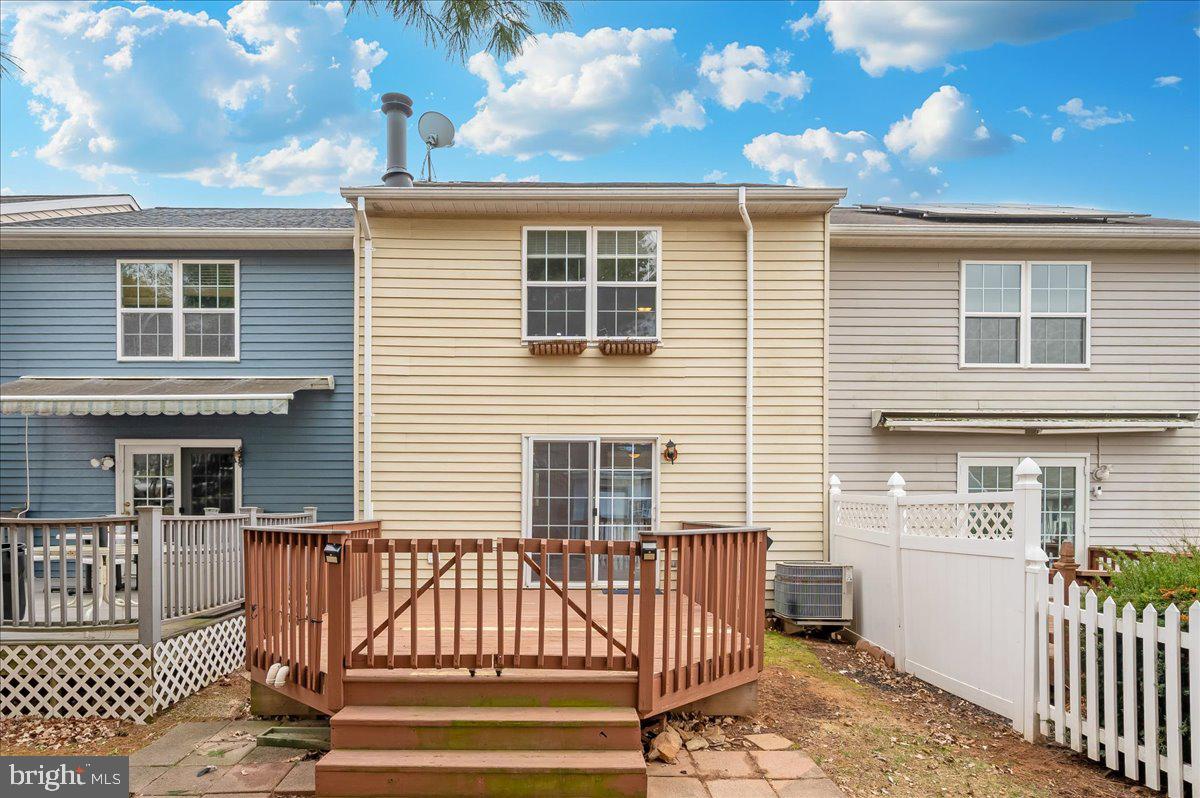 PINEY RIDGE VILLAGE - Residential