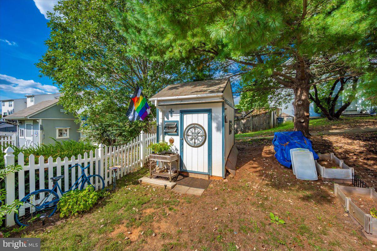 PINEY RIDGE VILLAGE - Residential