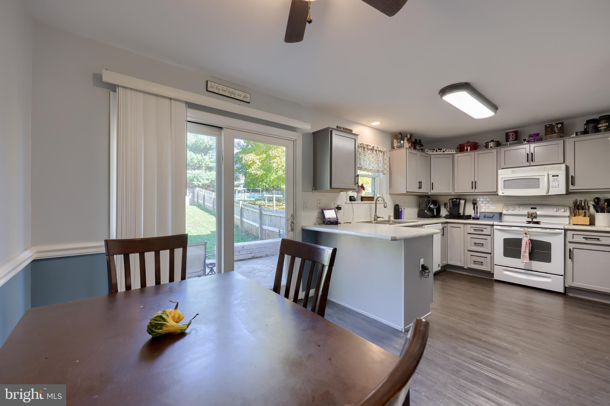 GEORGETOWN HILLS - Residential