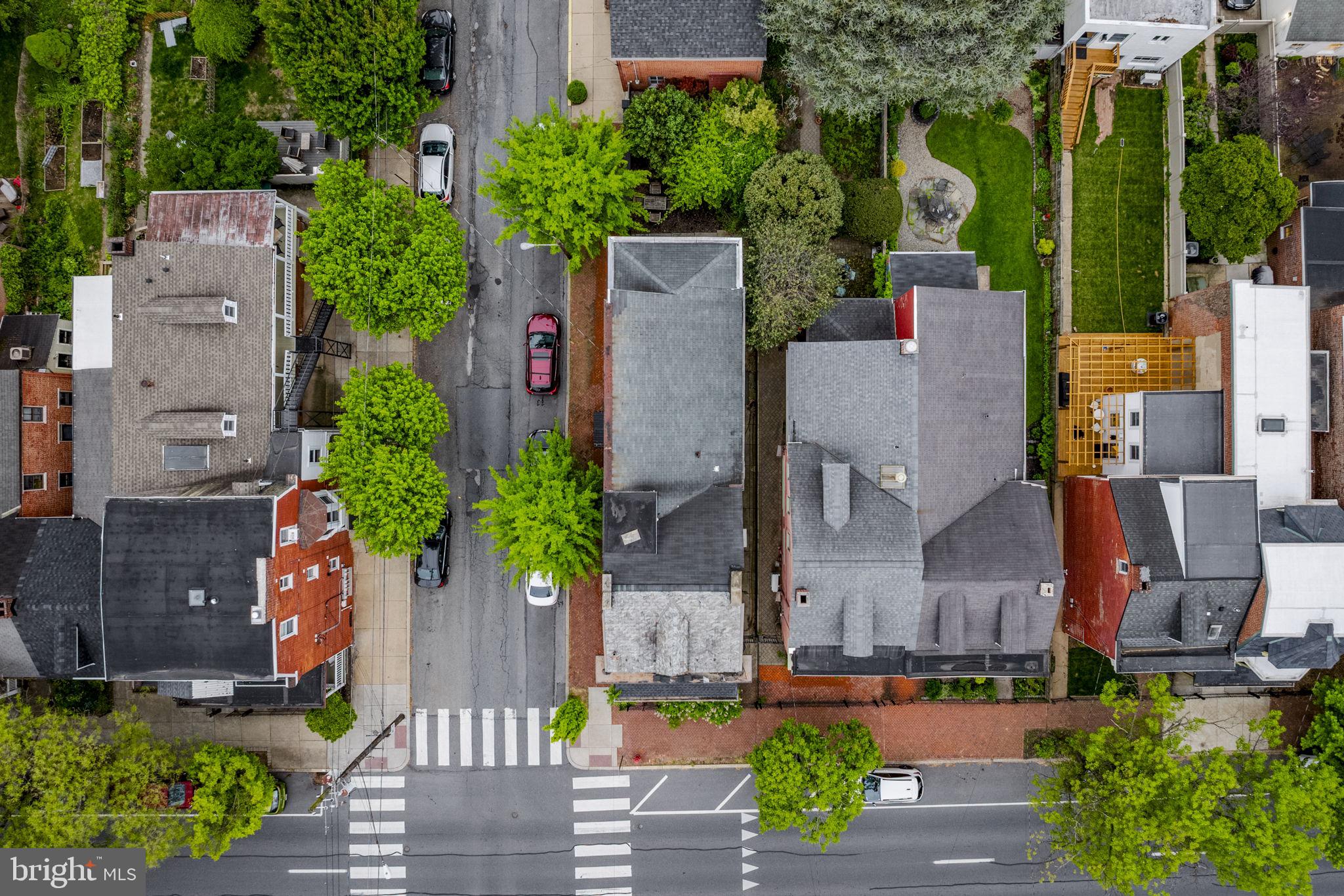 449 W WALNUT STREET