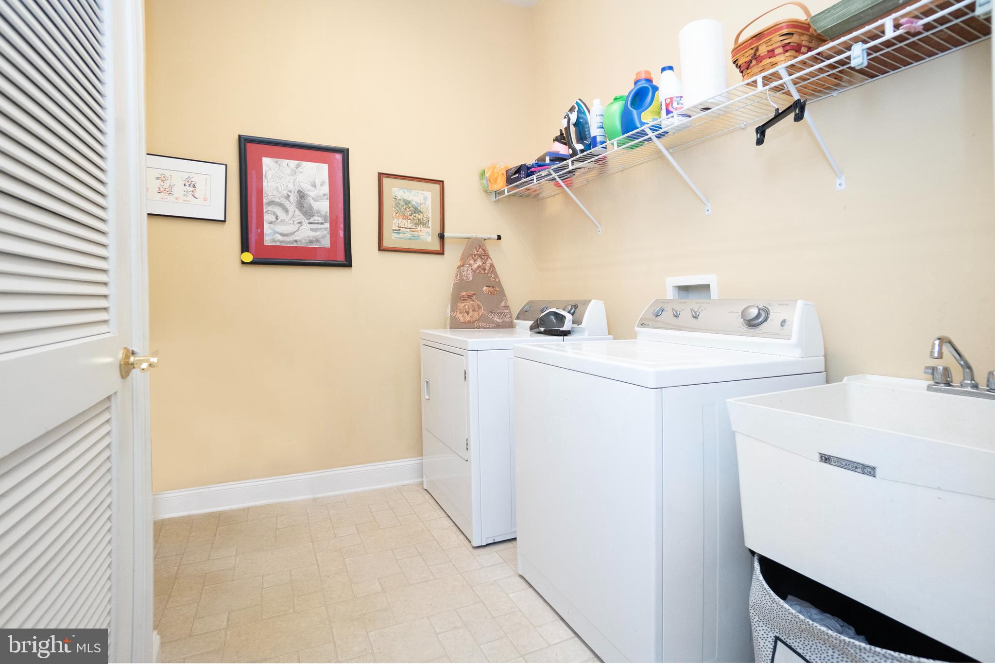 REGENCY AT DOMINION VALLEY - Residential