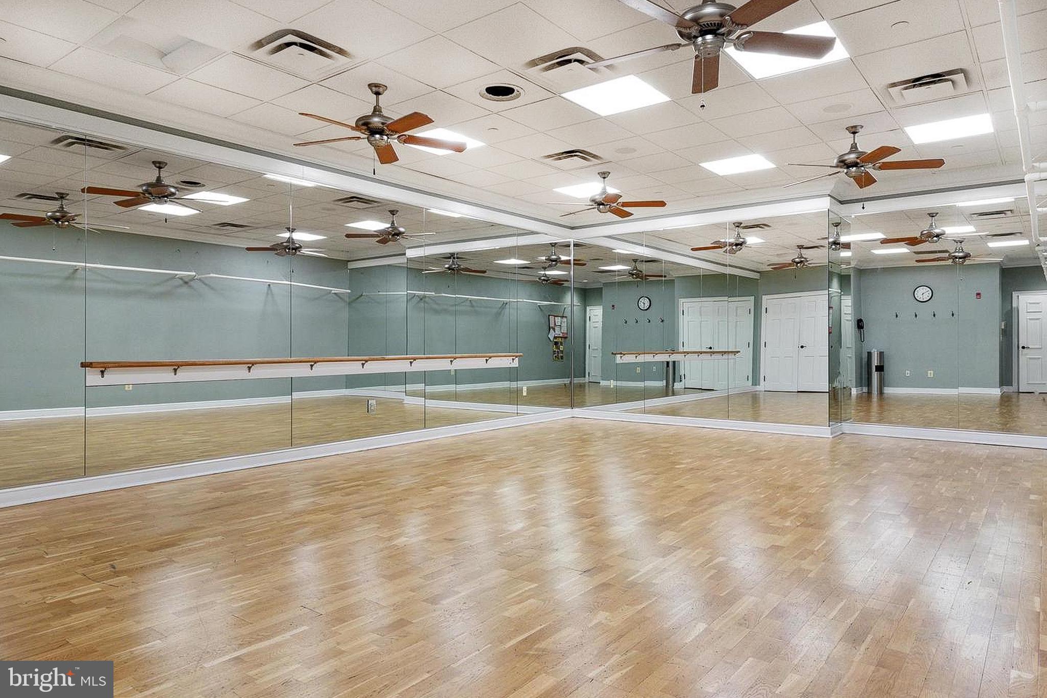 REGENCY AT DOMINION VALLEY - Residential