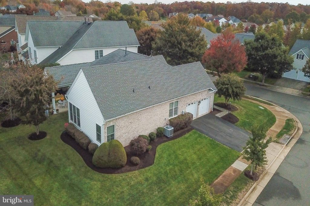 Photo of 5243 Canyon Creek Way, HAYMARKET, VA 20169 (MLS # VAPW2107080)