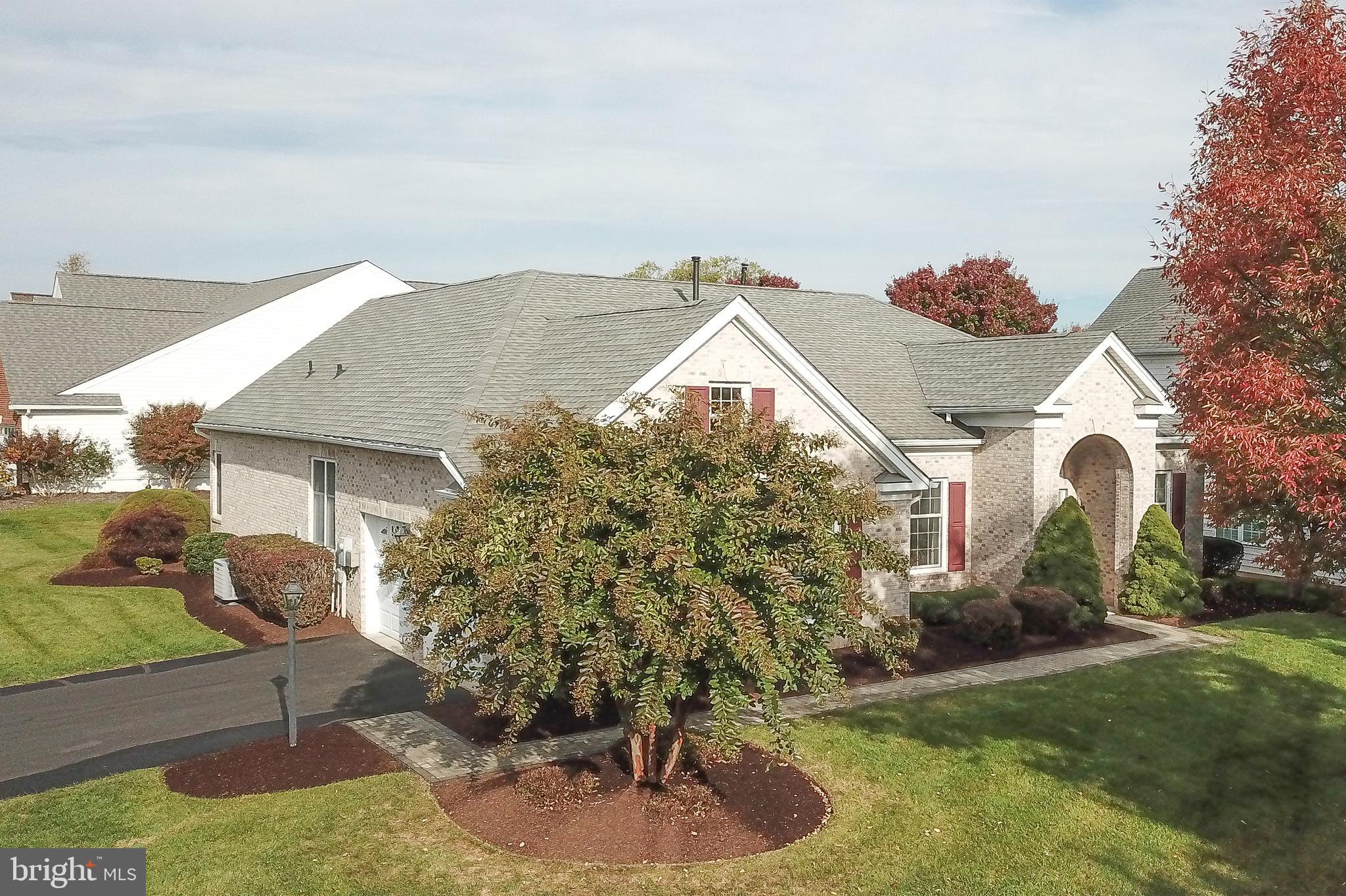 5243 CANYON CREEK WAY