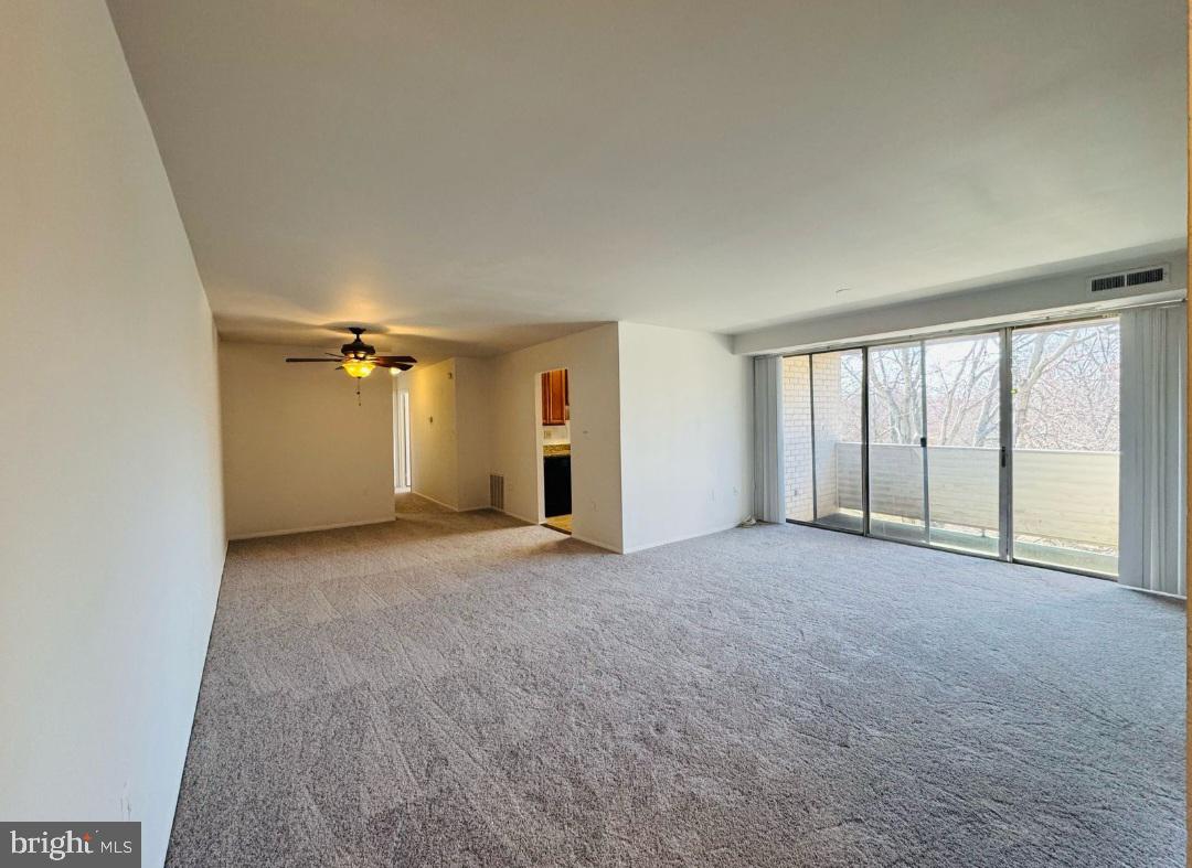 5618 BLOOMFIELD DRIVE 202