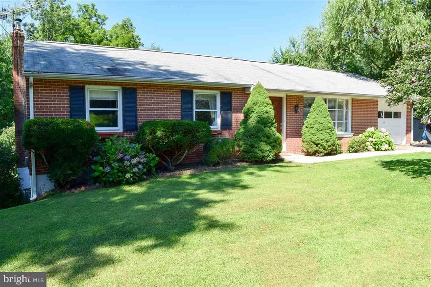 Spacious, handsome rancher boasts many updates & improvements incl. modern Kit w/ granite, tile back splash & SS appliances, finished W-O LL w/huge rec room, MBR & full BA w/jetted soaking tub. Lovely HDWD floors, LR w/bow window & custom blinds, generous BRs. Awesome, privacy fenced backyard w/ covered patio, playhouse & swingset. Move right in and enjoy!