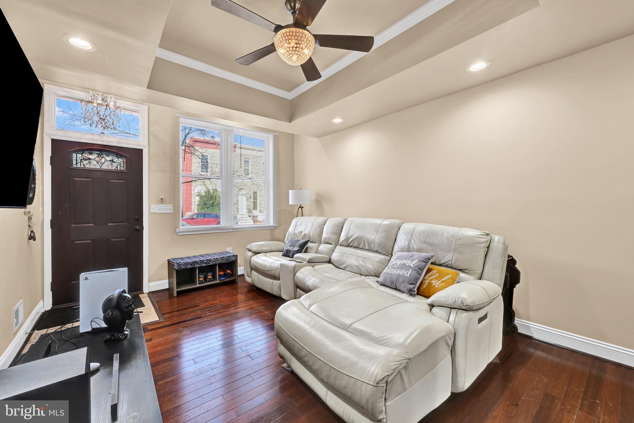 OLIVER - Residential