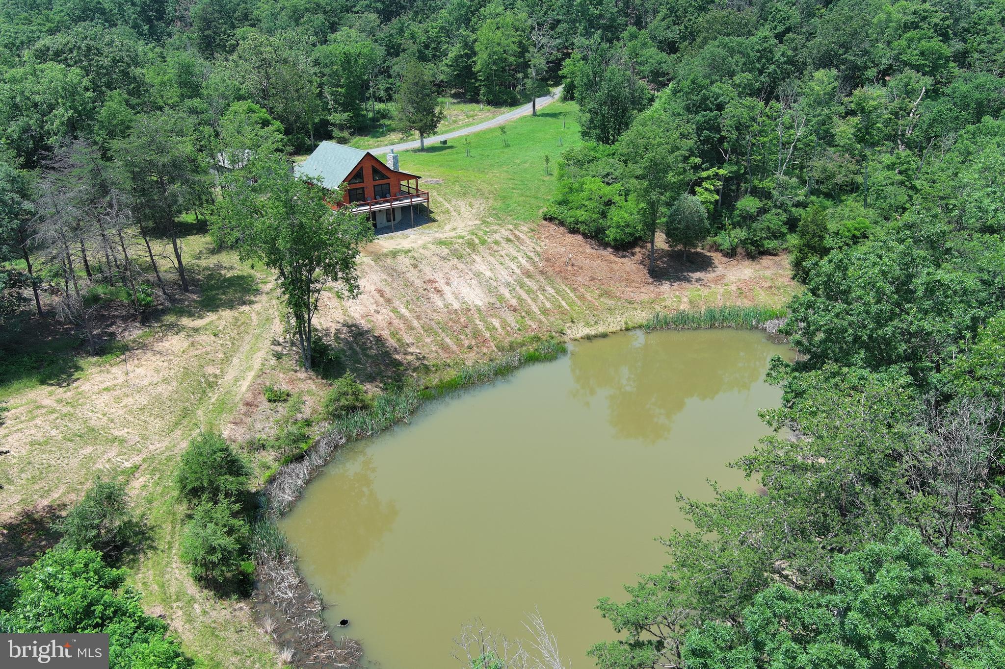 BLUFFS ON THE POTOMAC - Residential