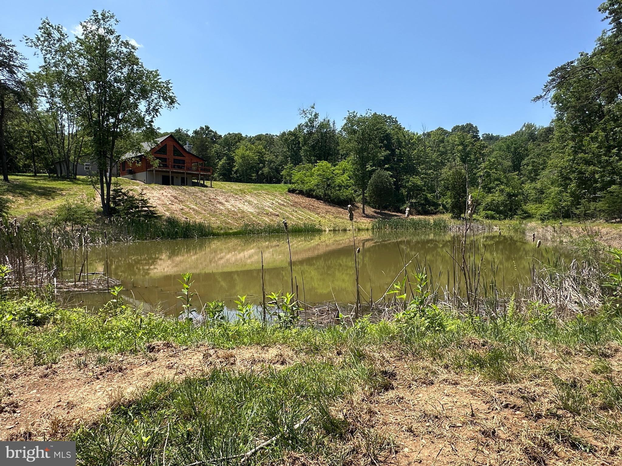 BLUFFS ON THE POTOMAC - Residential