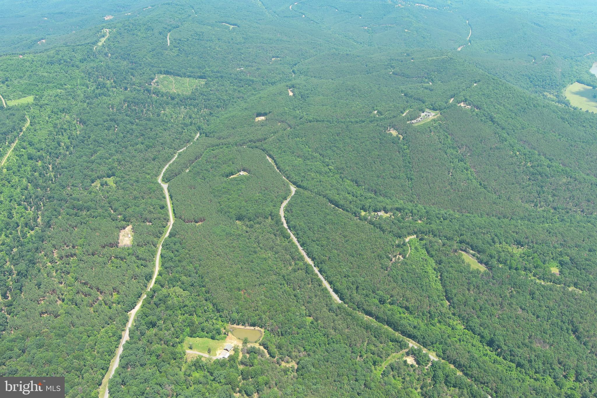 BLUFFS ON THE POTOMAC - Residential