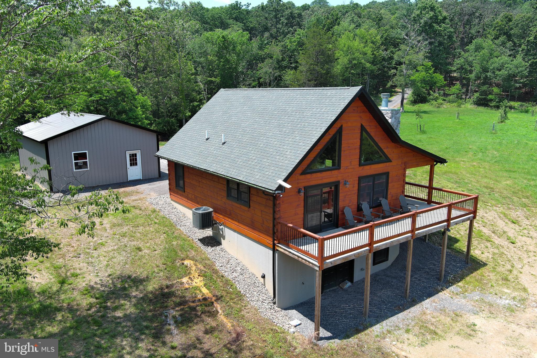 BLUFFS ON THE POTOMAC - Residential