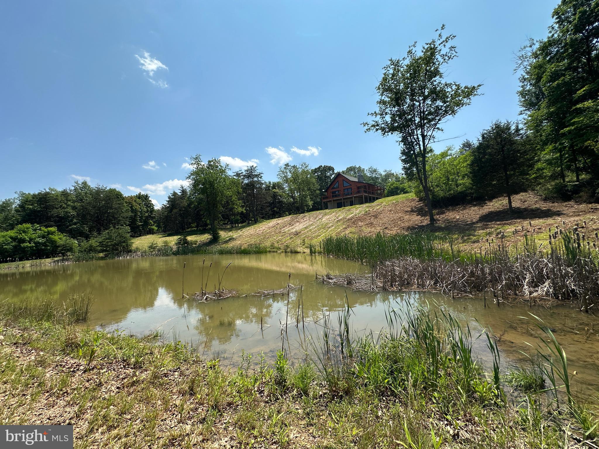 BLUFFS ON THE POTOMAC - Residential