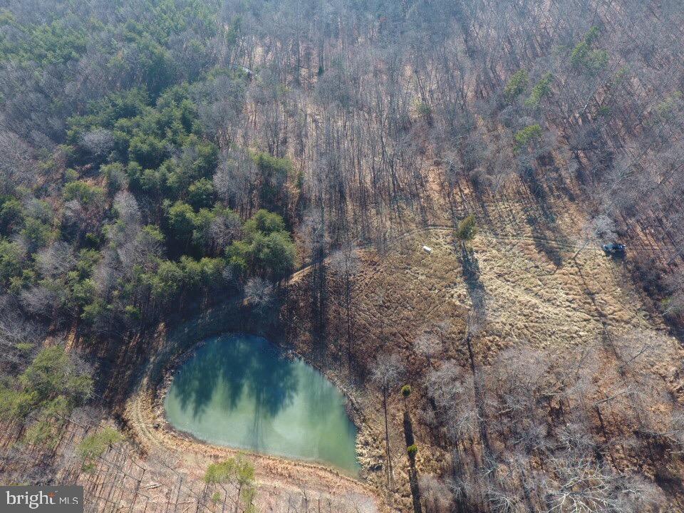 BLUFFS ON THE POTOMAC - Residential