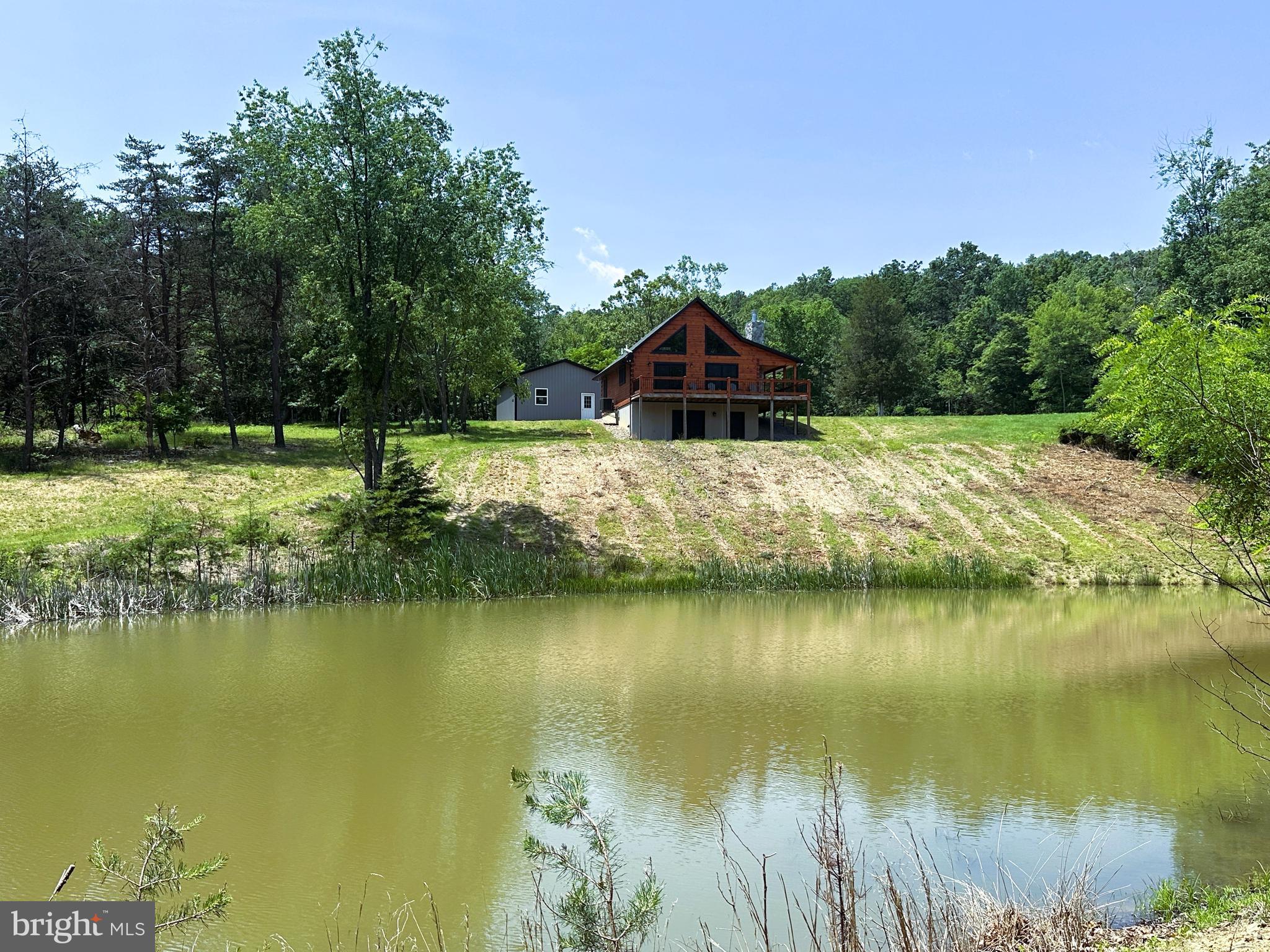 BLUFFS ON THE POTOMAC - Residential