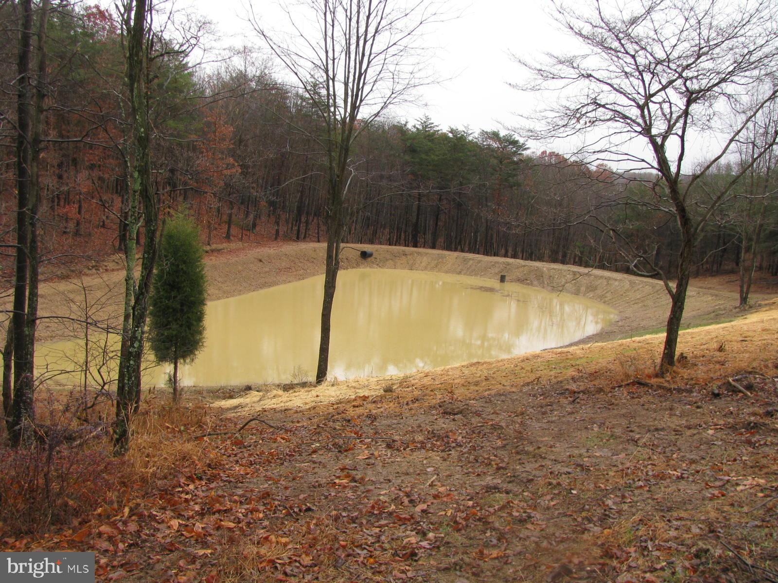 BLUFFS ON THE POTOMAC - Residential