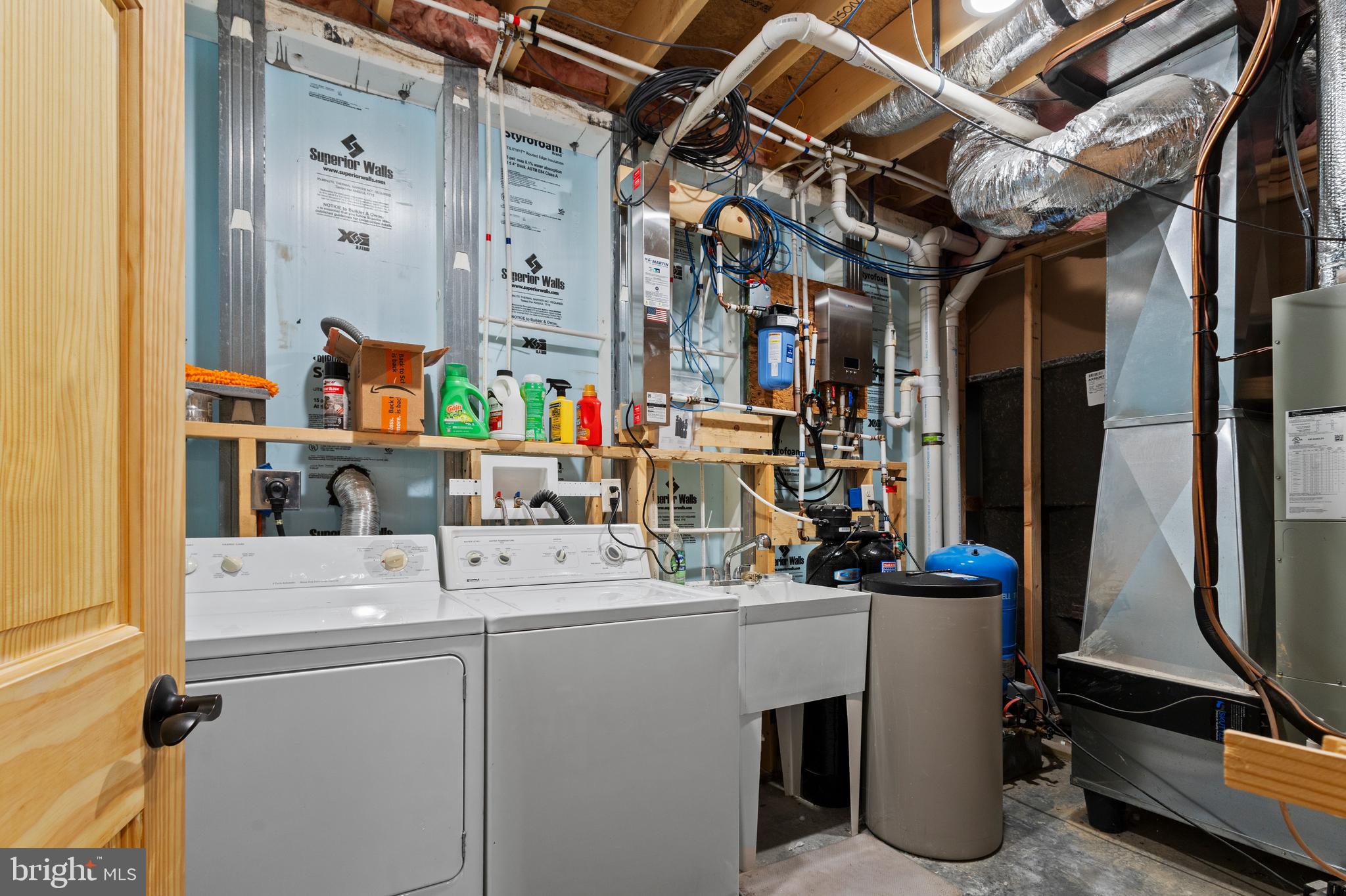 BLUFFS ON THE POTOMAC - Residential