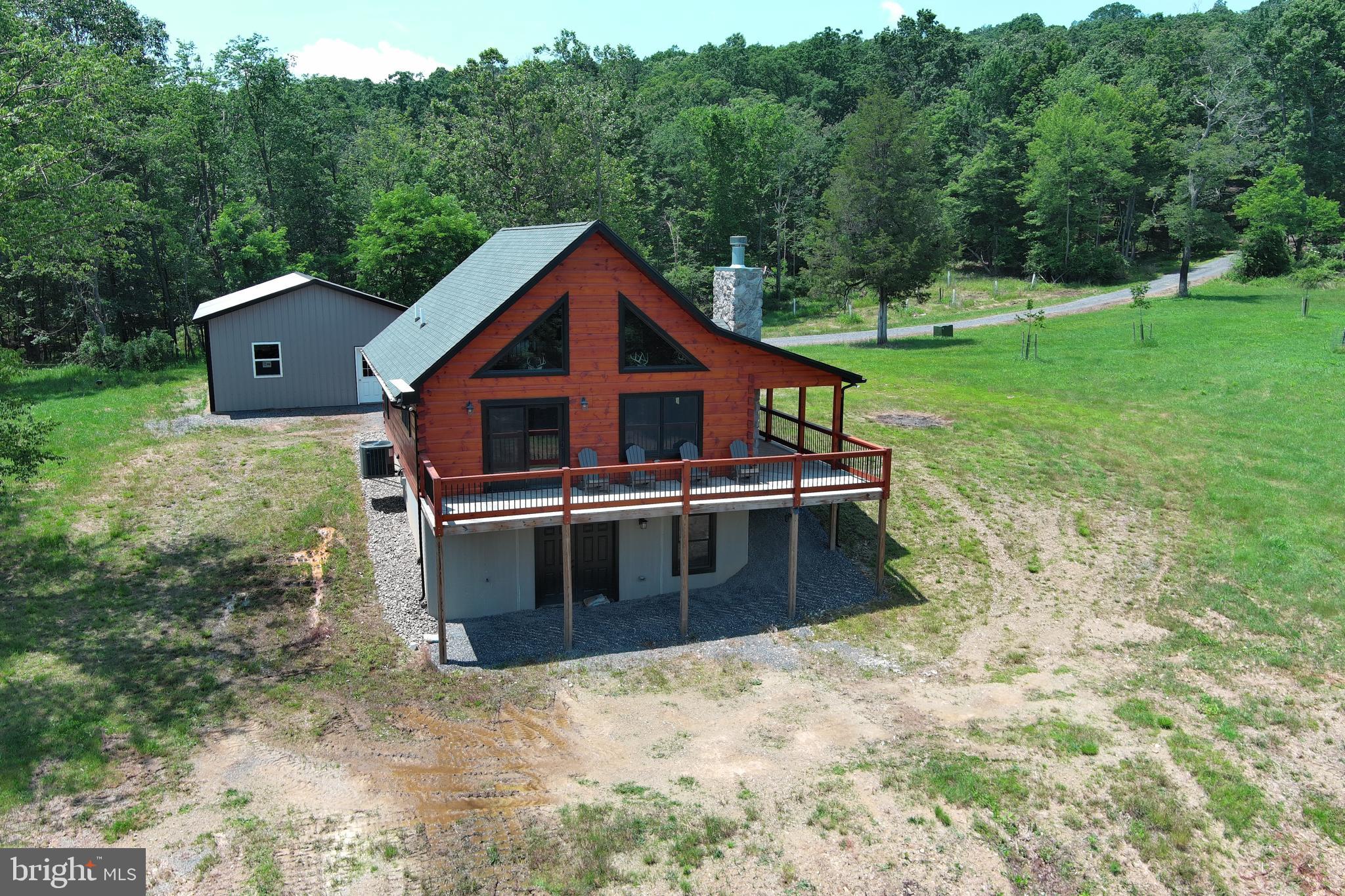 BLUFFS ON THE POTOMAC - Residential