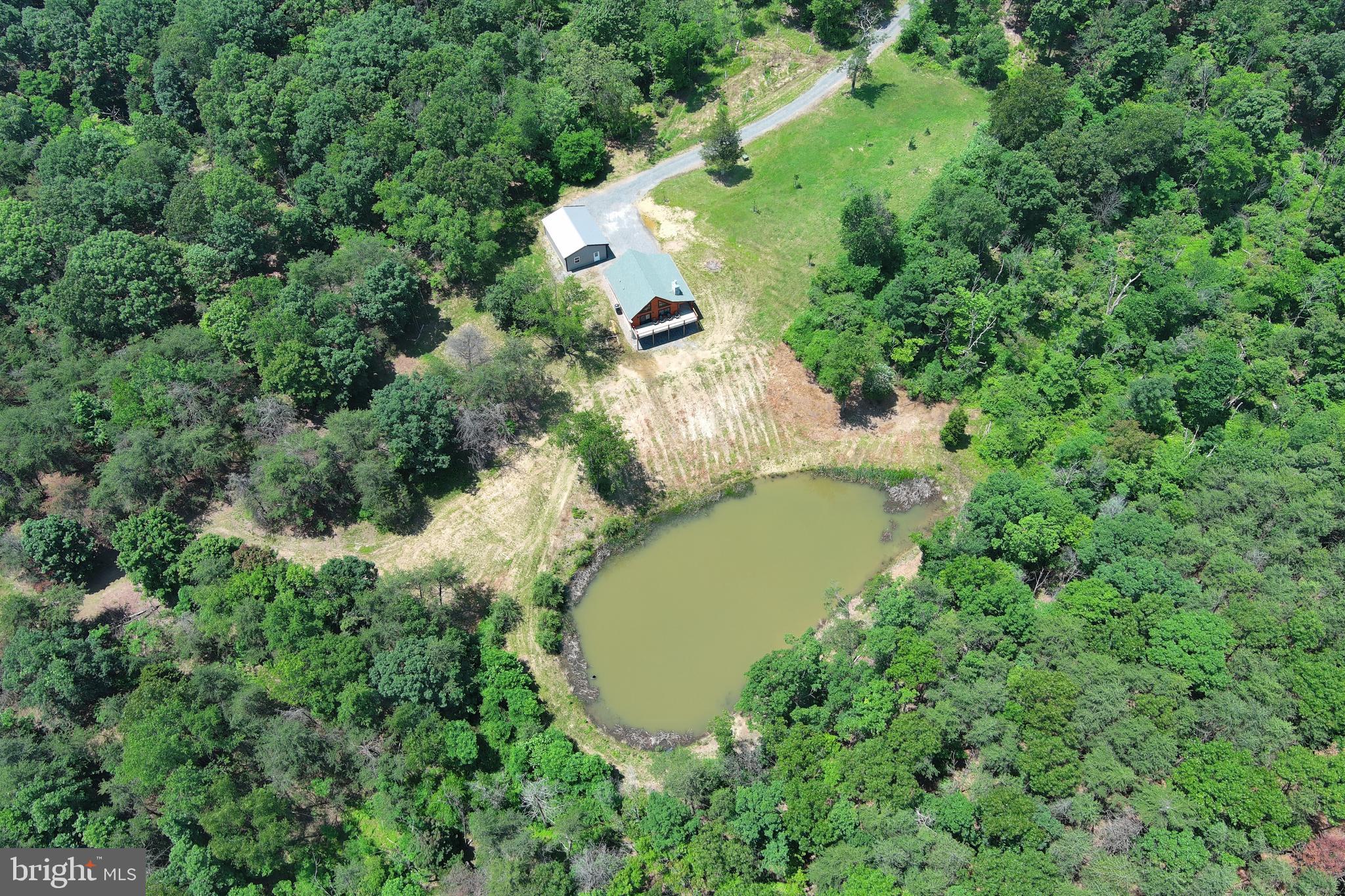 BLUFFS ON THE POTOMAC - Residential