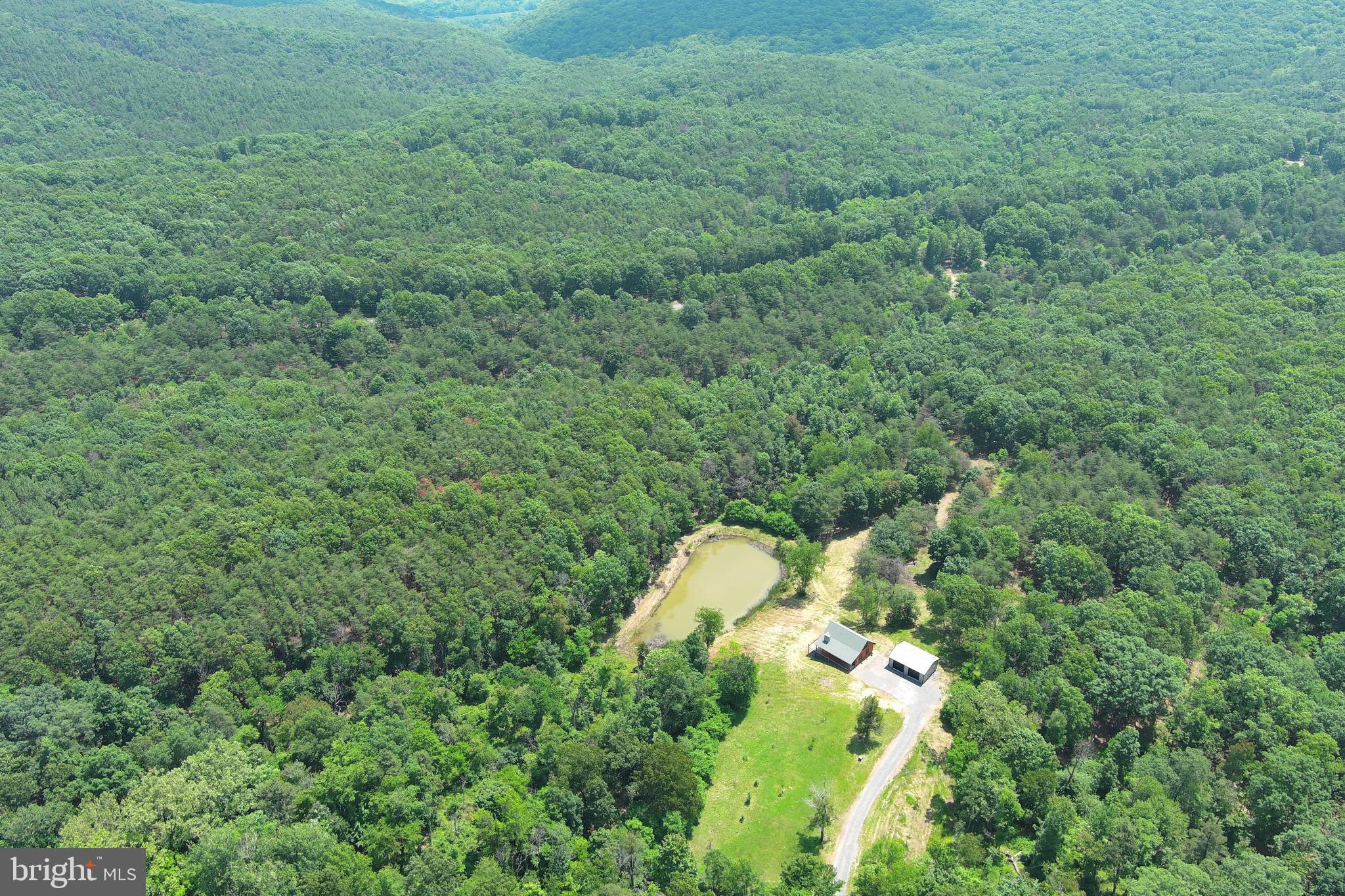 BLUFFS ON THE POTOMAC - Residential