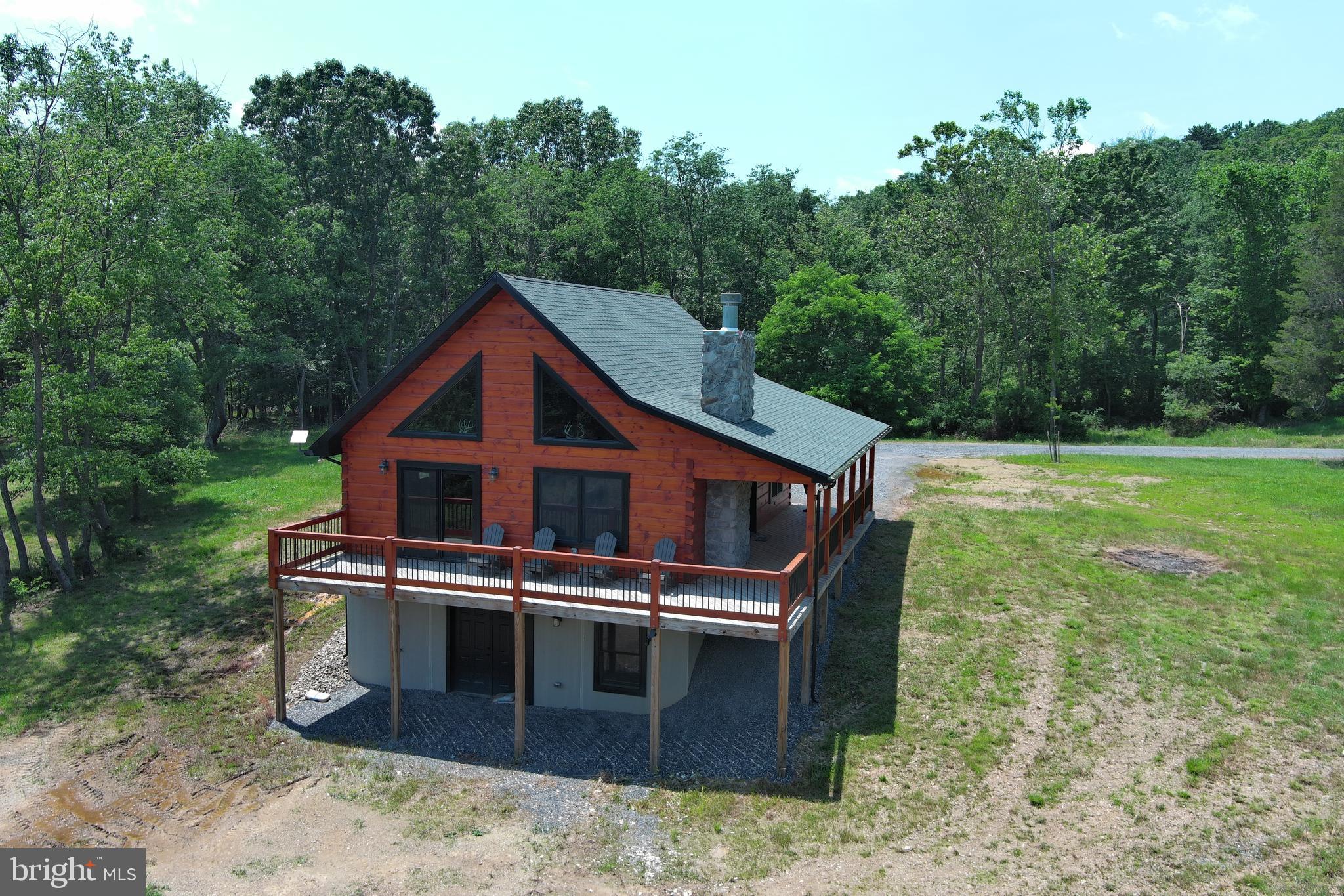 BLUFFS ON THE POTOMAC - Residential