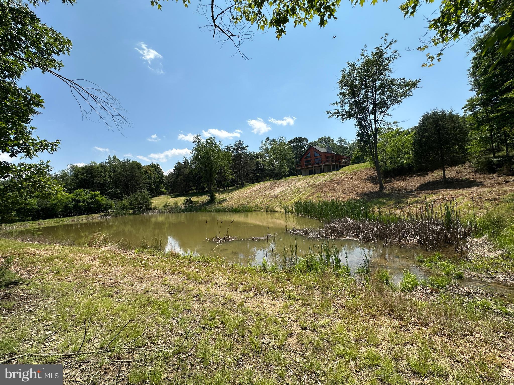 BLUFFS ON THE POTOMAC - Residential