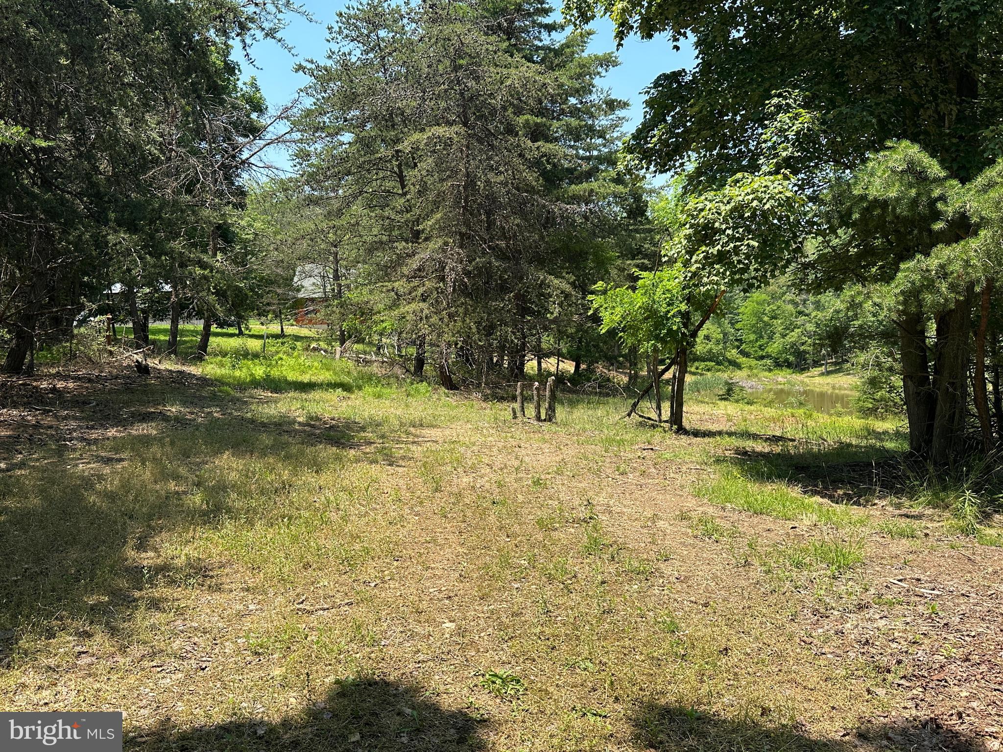 BLUFFS ON THE POTOMAC - Residential