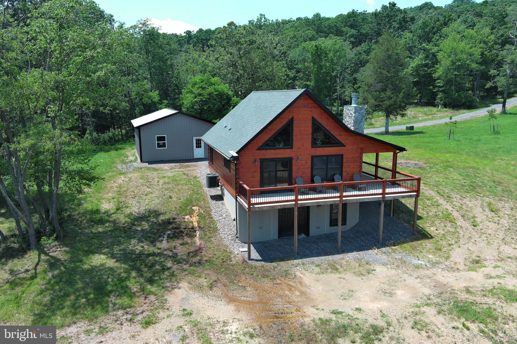 BLUFFS ON THE POTOMAC - Residential