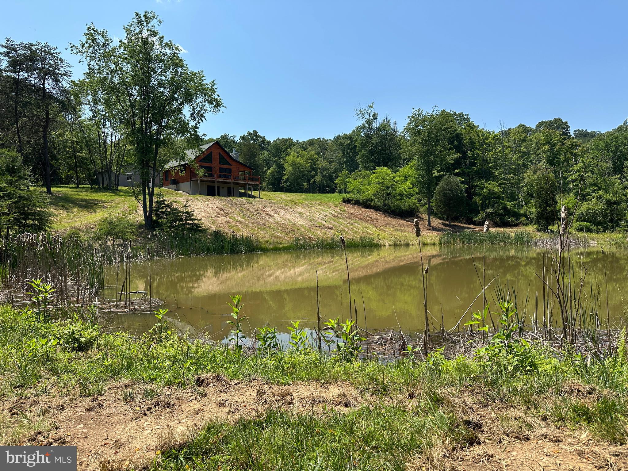 BLUFFS ON THE POTOMAC - Residential