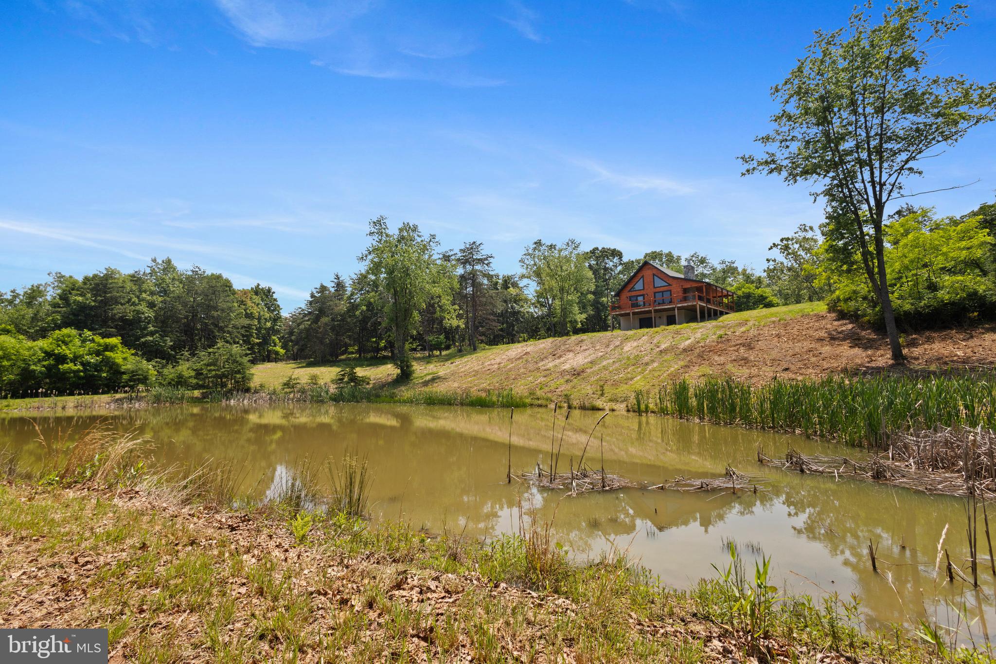 BLUFFS ON THE POTOMAC - Residential