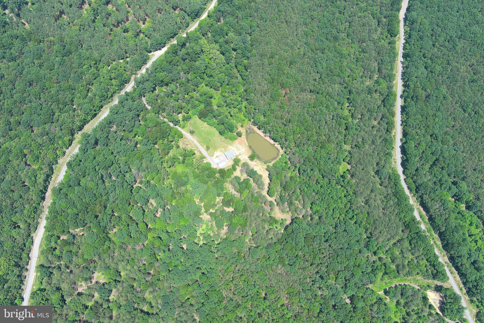 BLUFFS ON THE POTOMAC - Residential